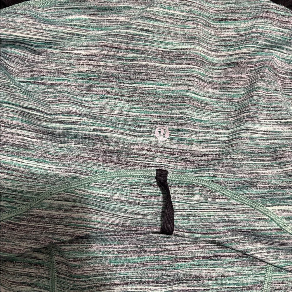 Lululemon Define Jacket w/ full zip & thumbholes. Mint Green, gray & black - Picture 6 of 8